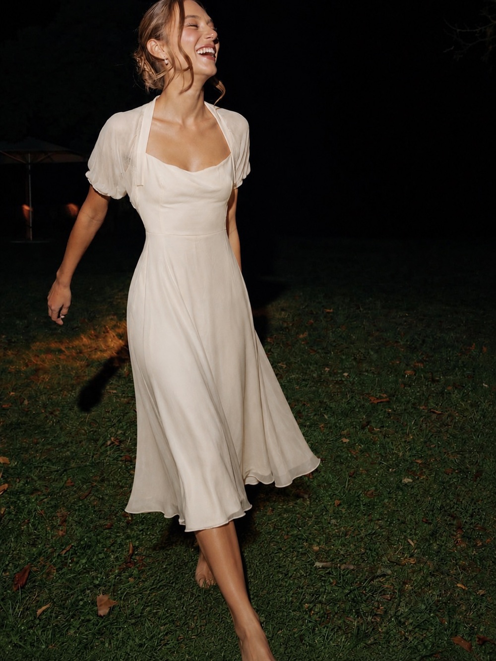 YY ELEGANT CREAM BRIDAL DRESS SIZE XL